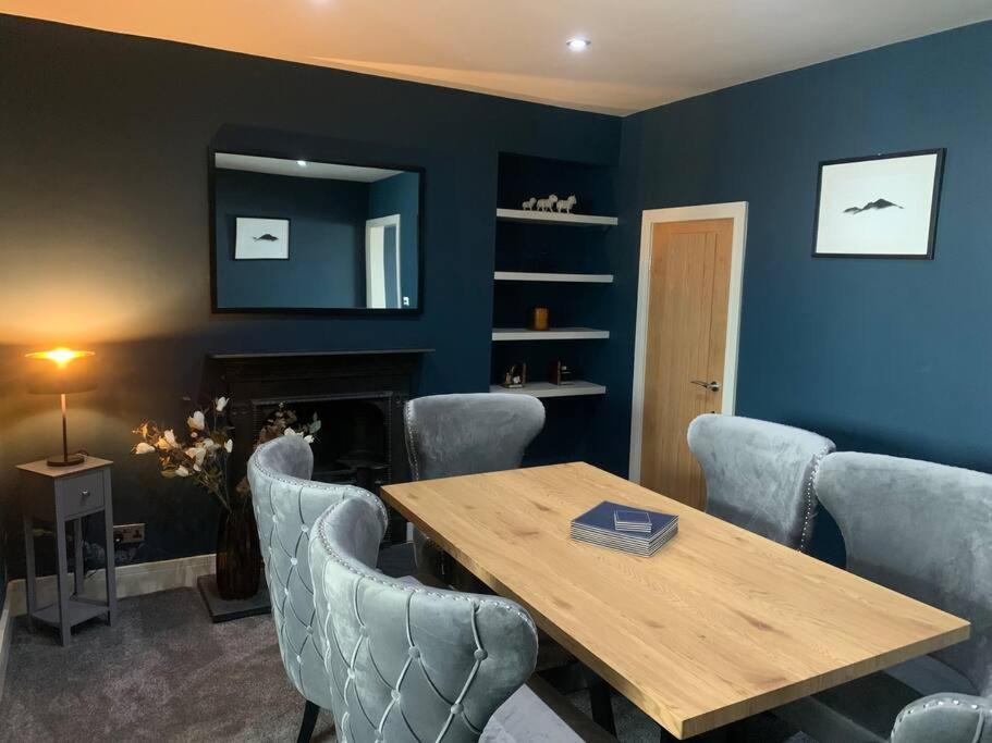 Rose Cottage, Centre, Access Windermere